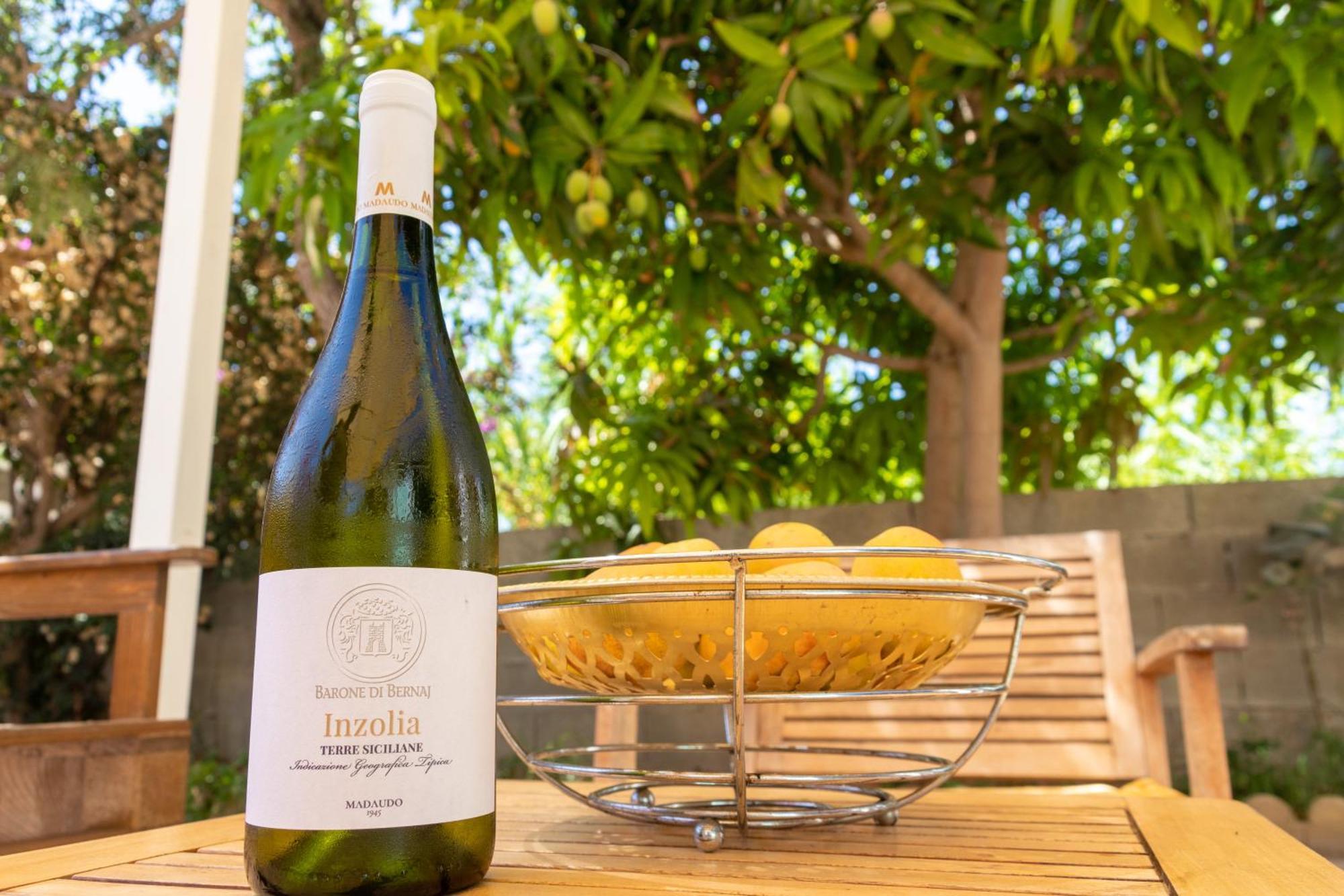 Amaris Mango Seafront Villa Granelli Εξωτερικό φωτογραφία